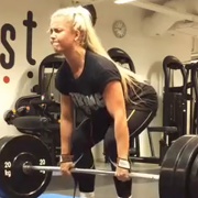 18 years old Fitness girl Emma Deadlift 264 lbs