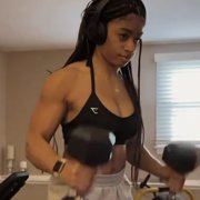 18 years old Fitness girl Ashley Biceps workout