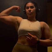 18 years old Fitness girls Erika Flexing muscles