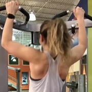 16 years old Fitness girl Hannah Pull ups