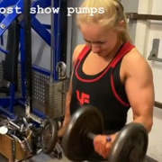 17 years old Fitness girl Caitlin Biceps curls
