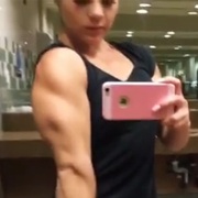 18 years old Bodybuilder Brittney Flexing triceps