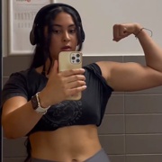 19 years old Fitness girls Erika Flexing muscles