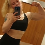 18 years old Fitness girl Lara Flexing biceps