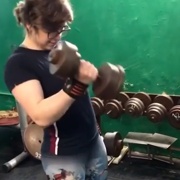 15 years old Fitness girl Karina Biceps curls 35 lbs